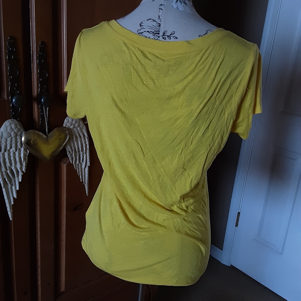 đ True Religion Tee - Picture 3 of 4